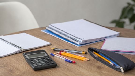 Quelles solutions pour financer les fournitures scolaires coûteuses ?